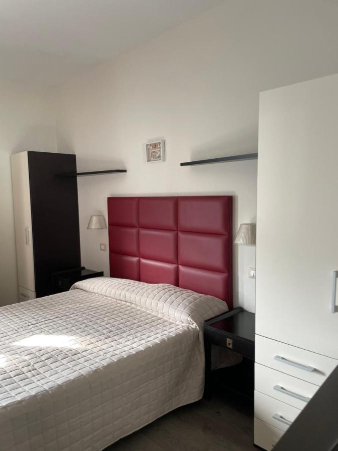 Hotel Vera Чезенатіко Екстер'єр фото